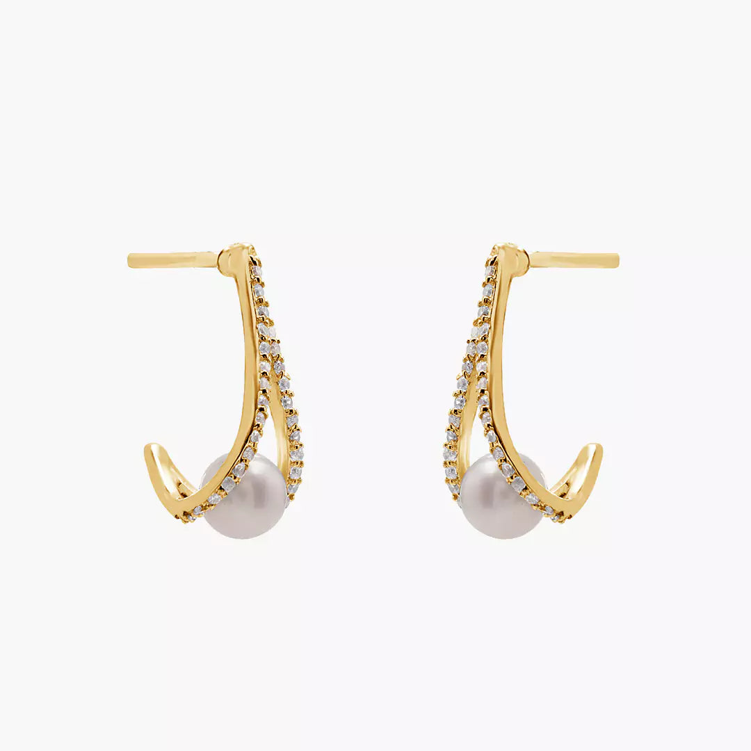 Claw Pearl Earrings