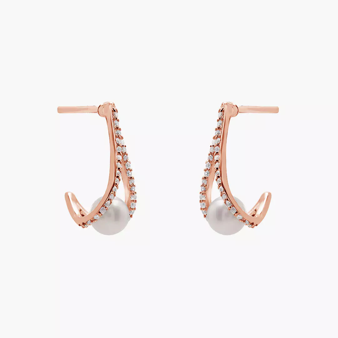 Claw Pearl Earrings