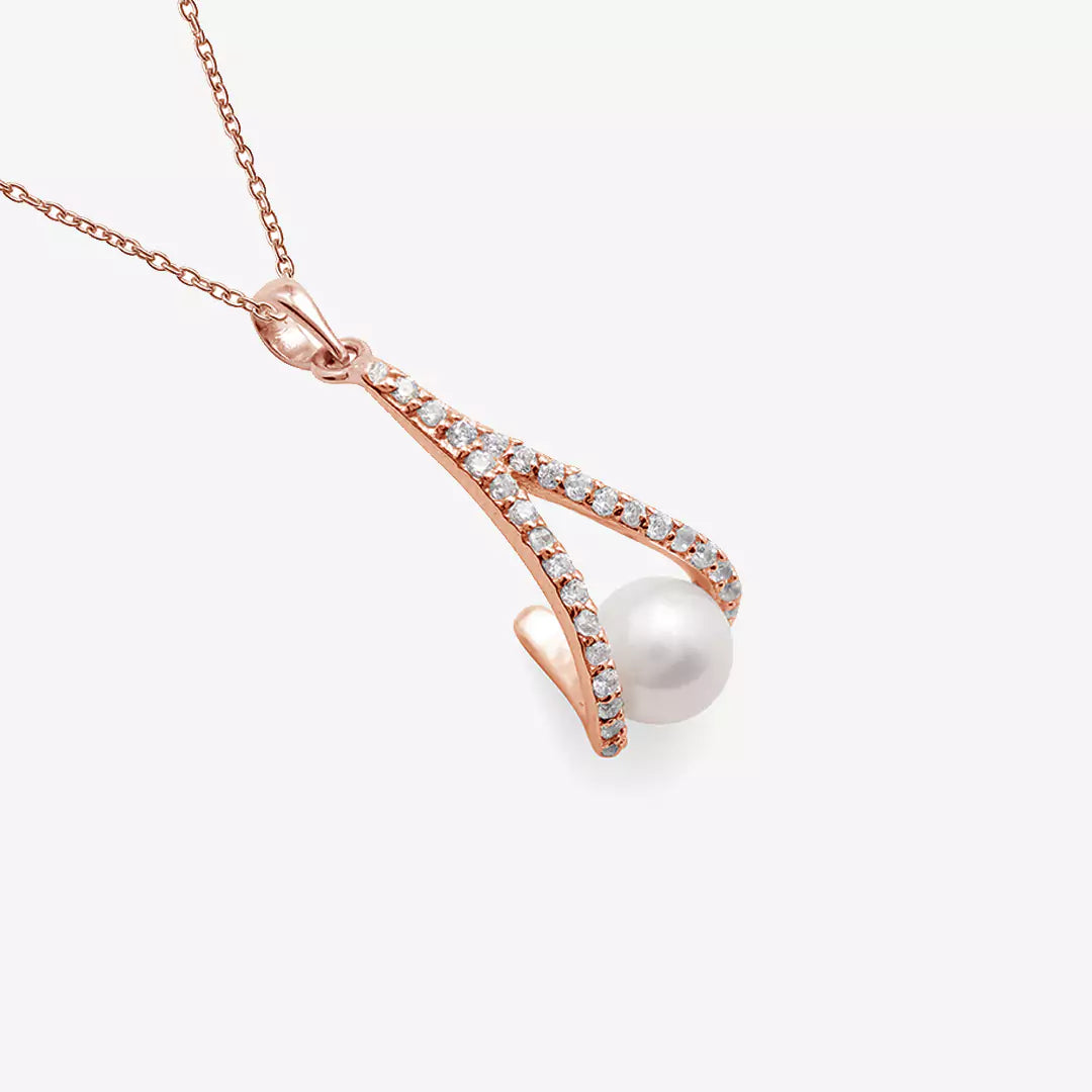 Claw Pearl Necklace
