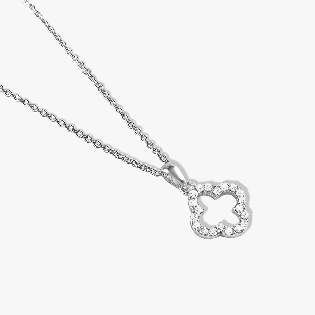 Clover Necklace