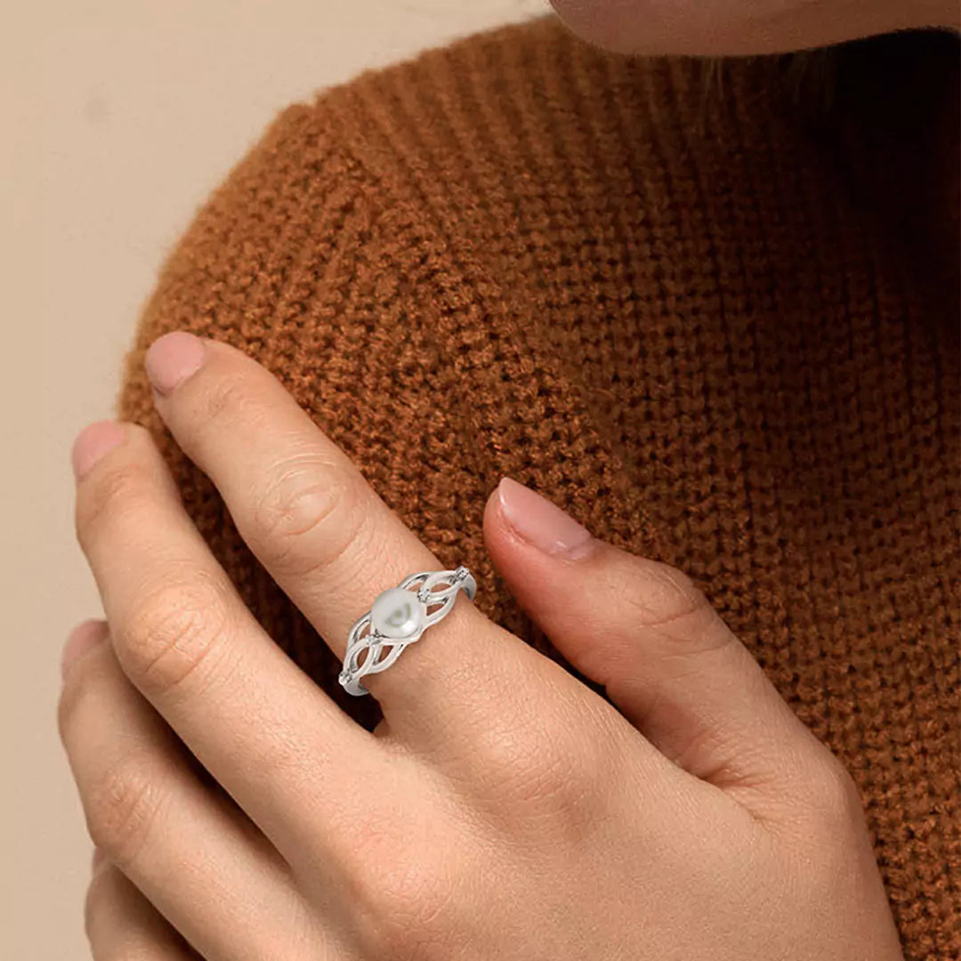 Entwined Pearl Ring