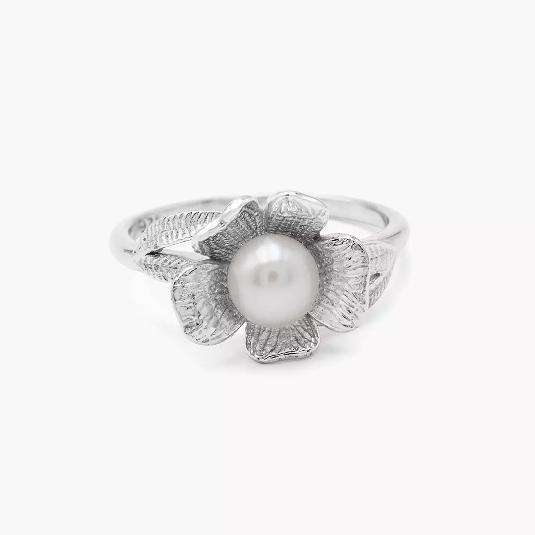 Floral Vine Pearl Ring