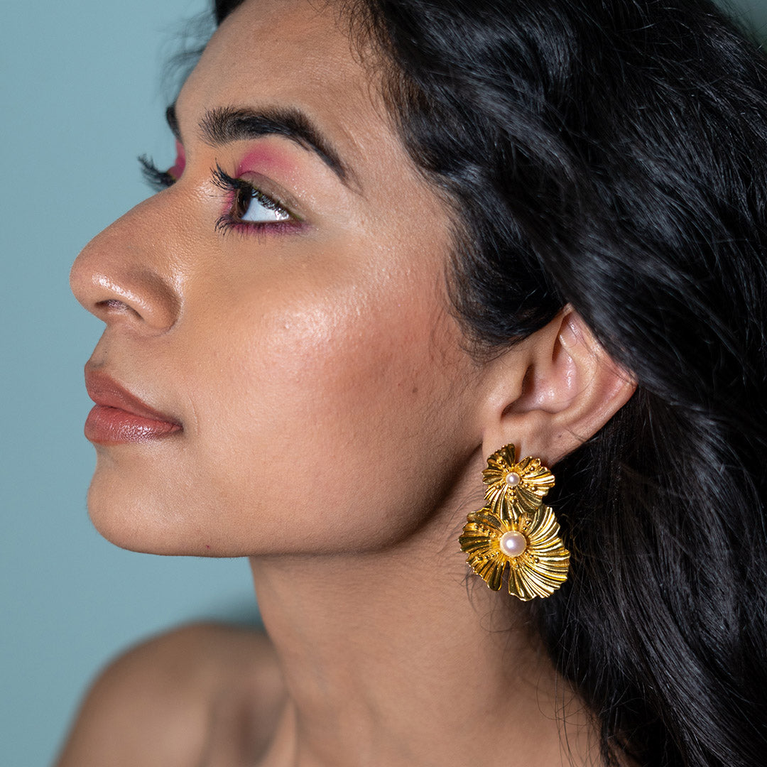 Floret Golden Earrings