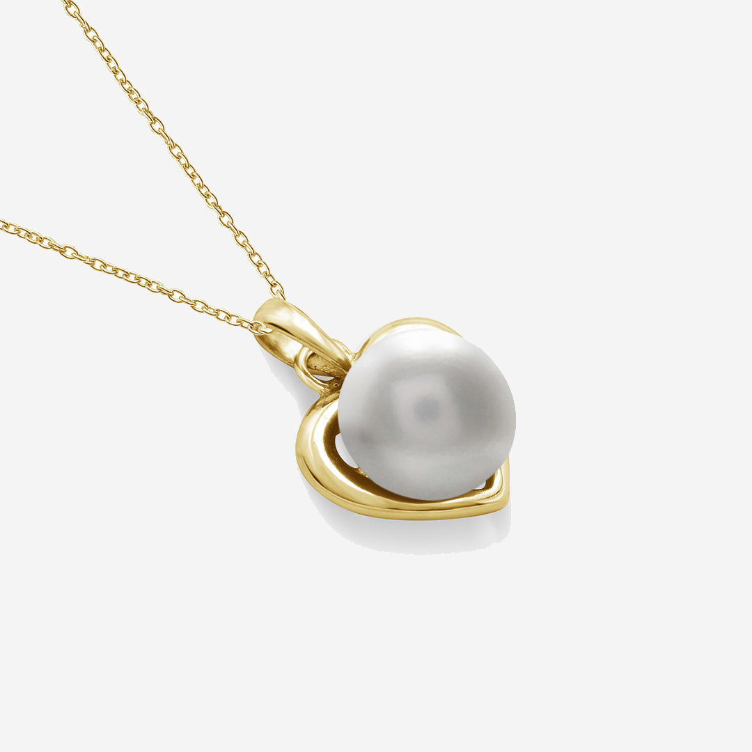 Hearty Pearl Necklace