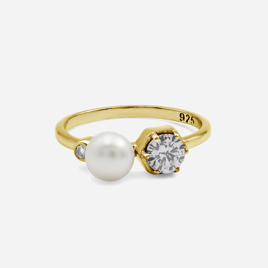 Hexa Diamond Pearl Ring