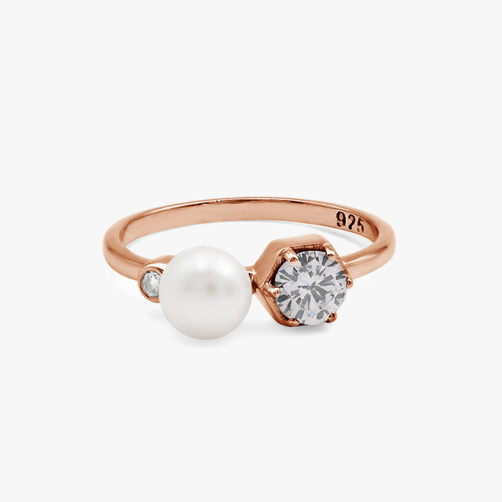 Hexa Diamond Pearl Ring