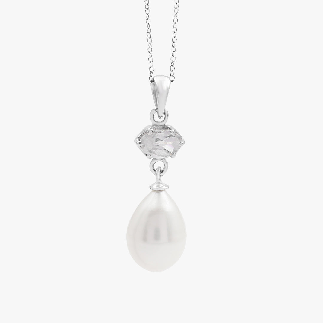 Hexa Solitaire Pearl Necklace