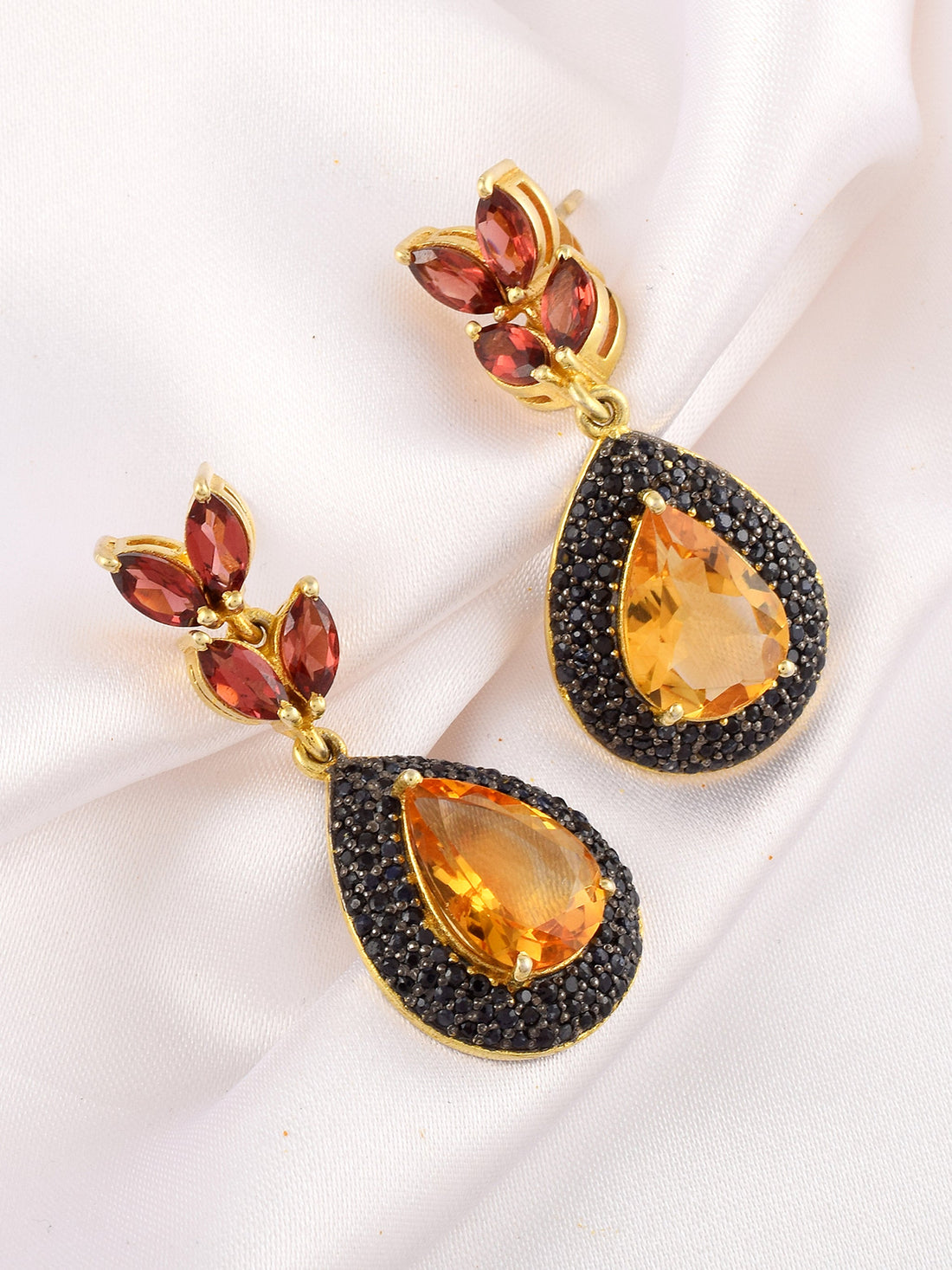 Melrosa Drop Earrings