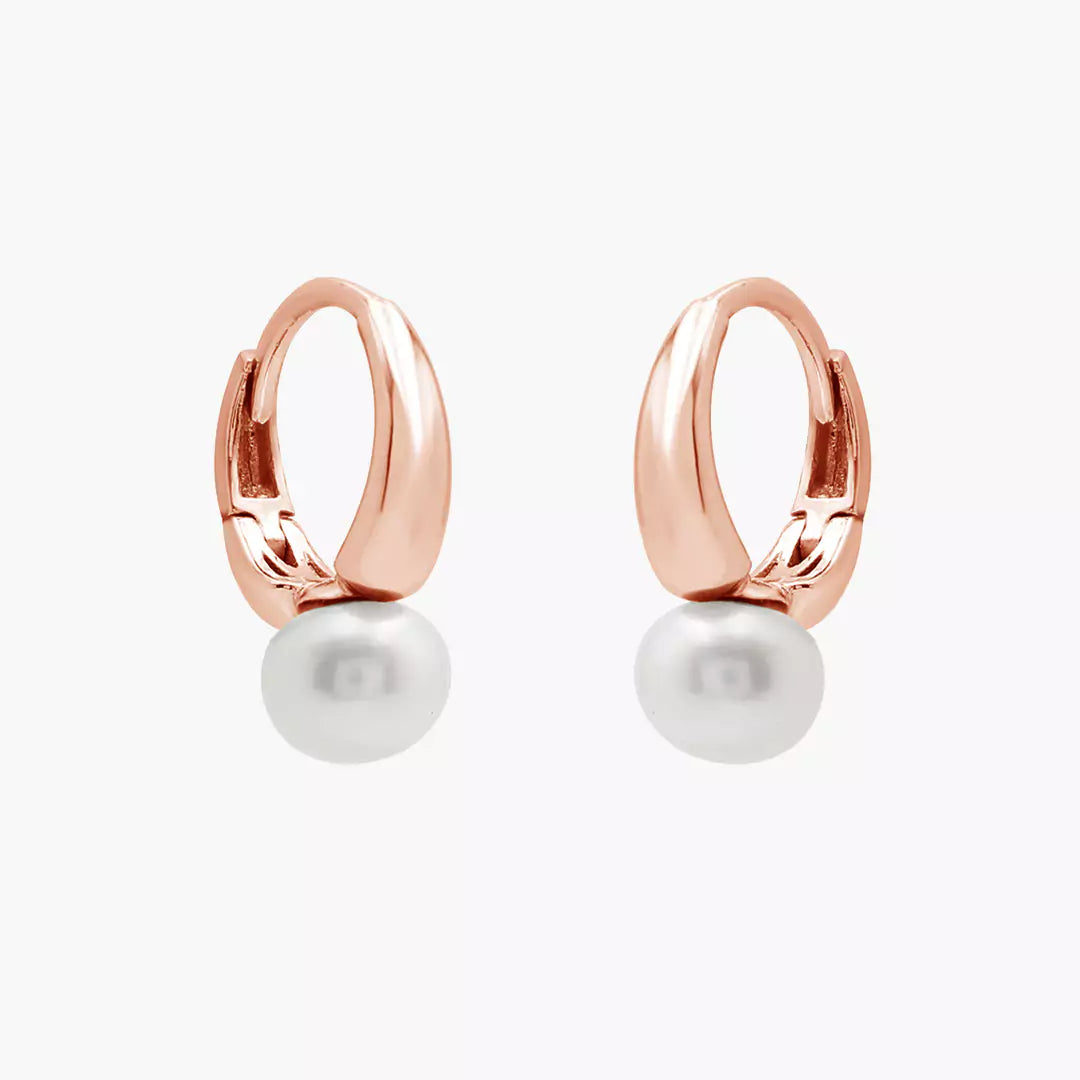 Minimal Pearl Huggies