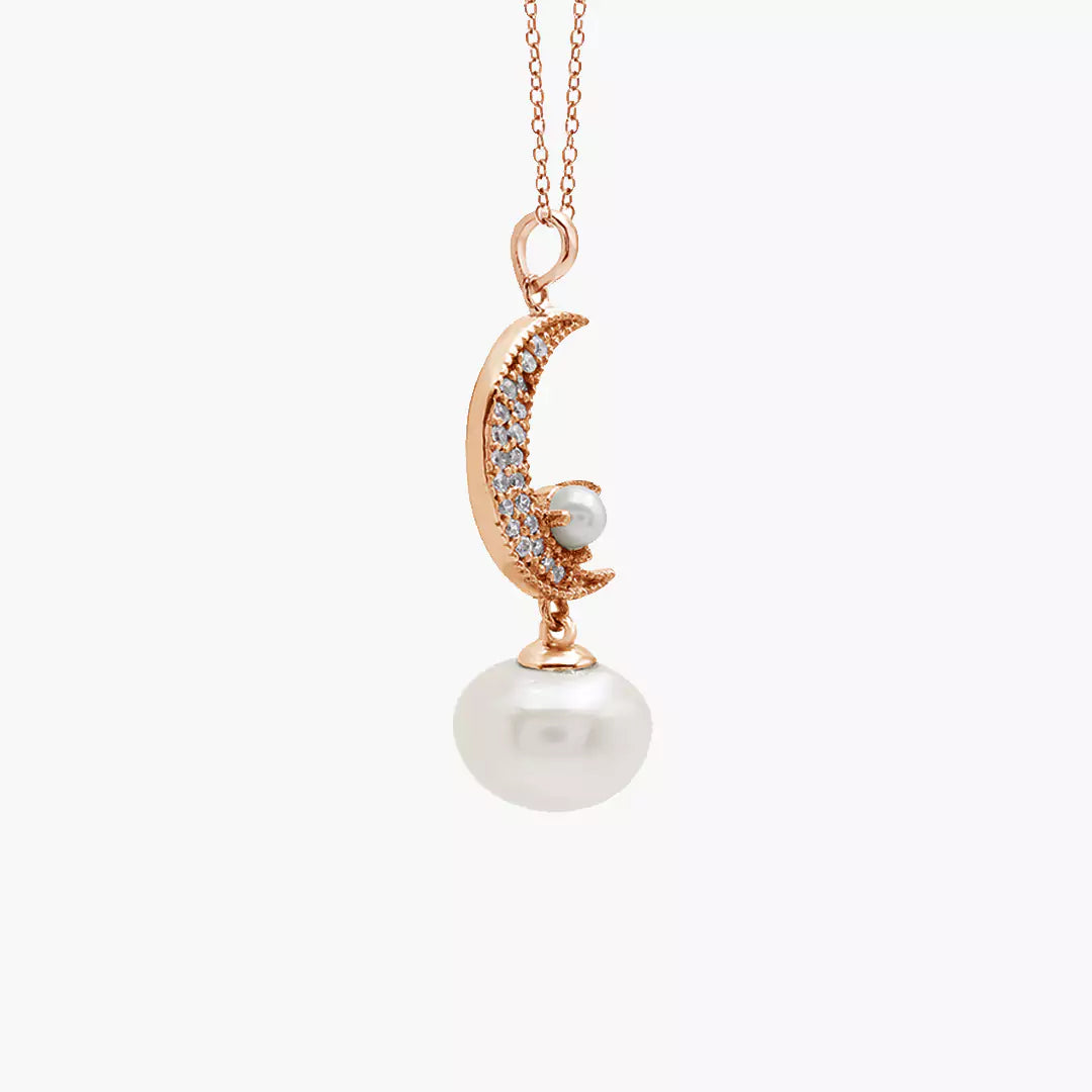 Moonlit Pearl Necklace