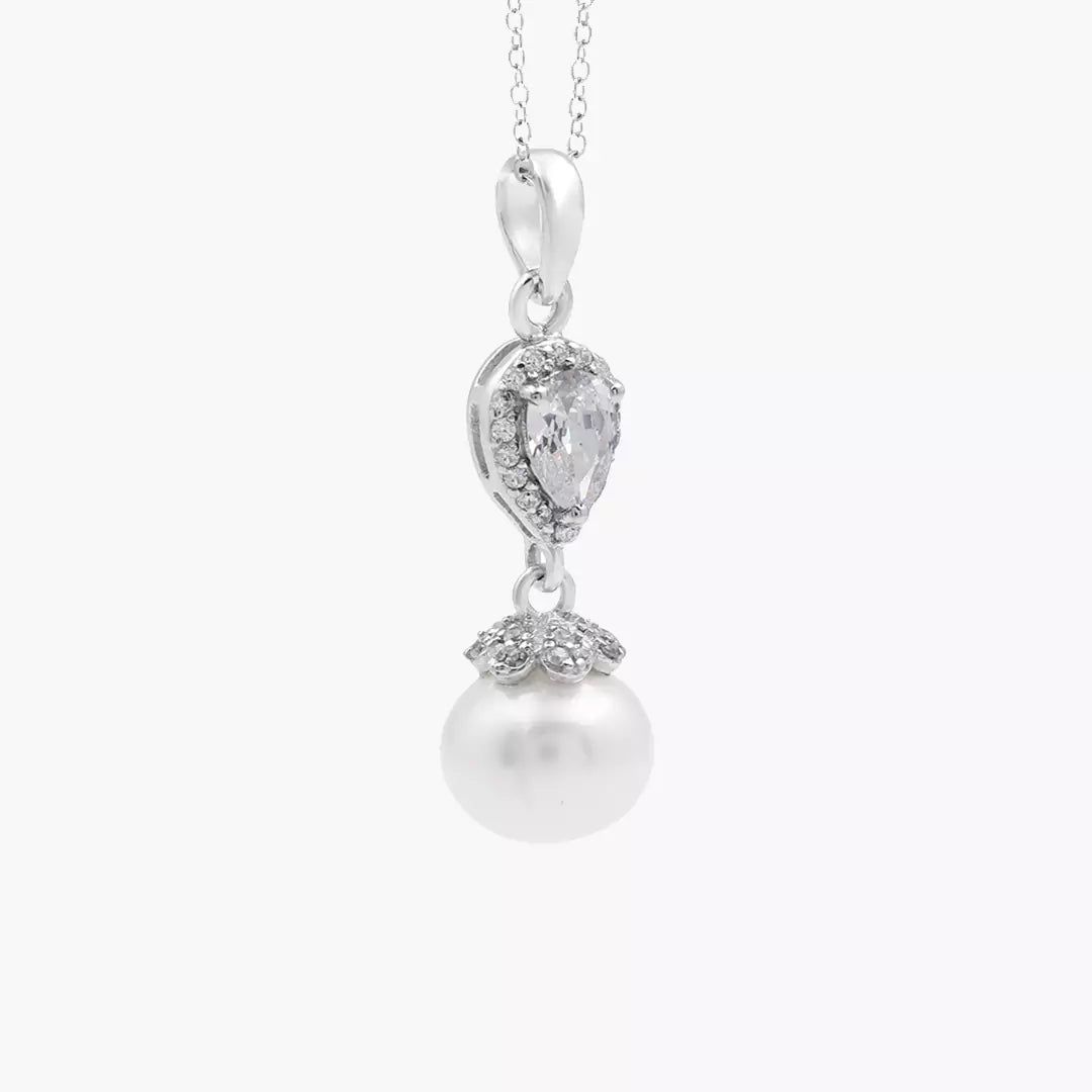 Pearl Dewdrop Necklace