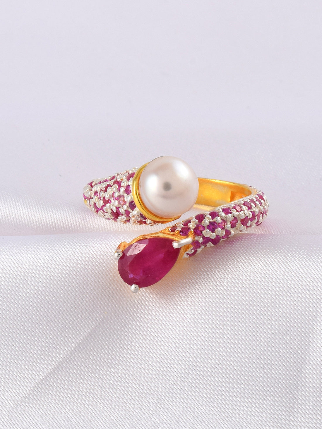 Petunia-Pearl Adjustable Ring