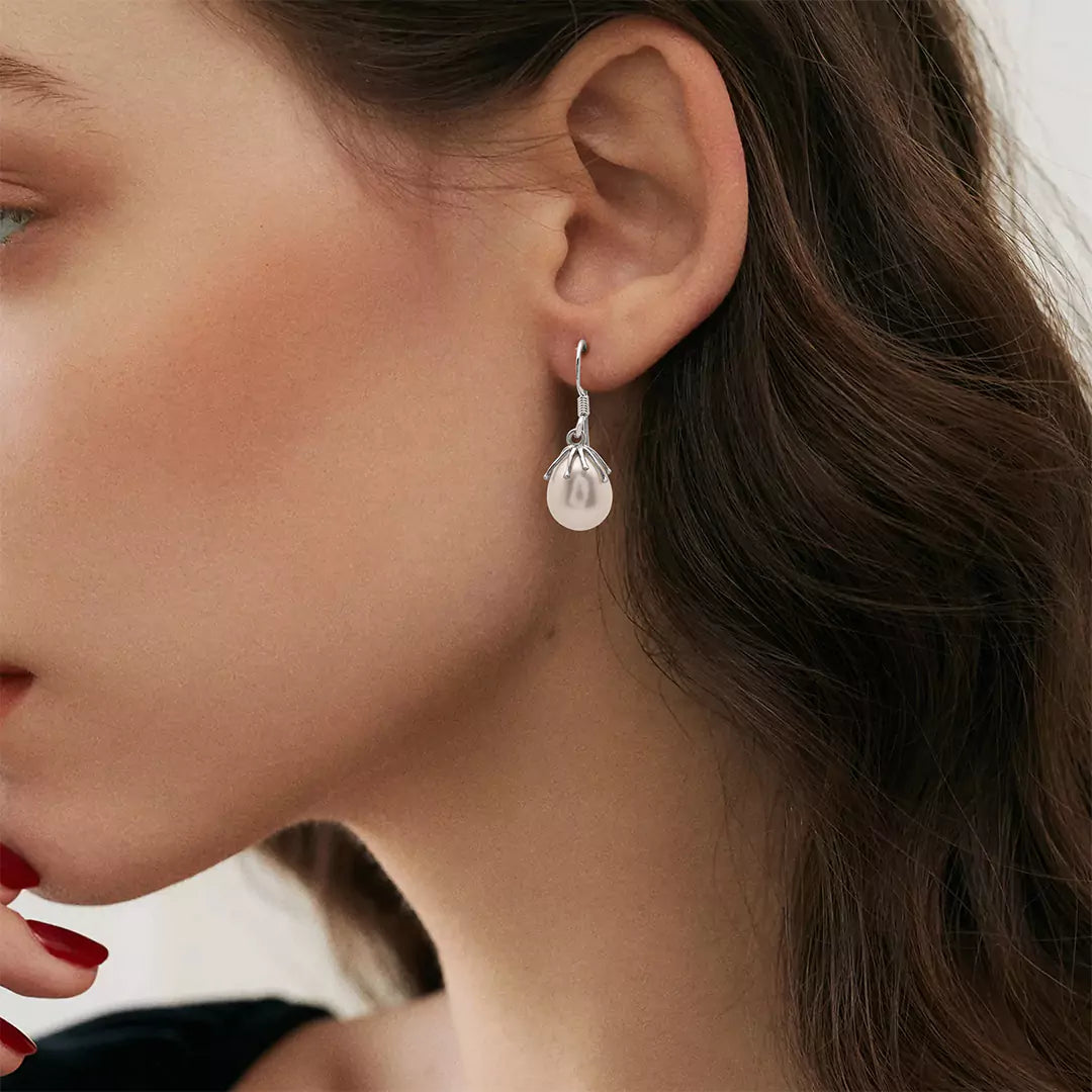 Raindrop Pearl Earrings