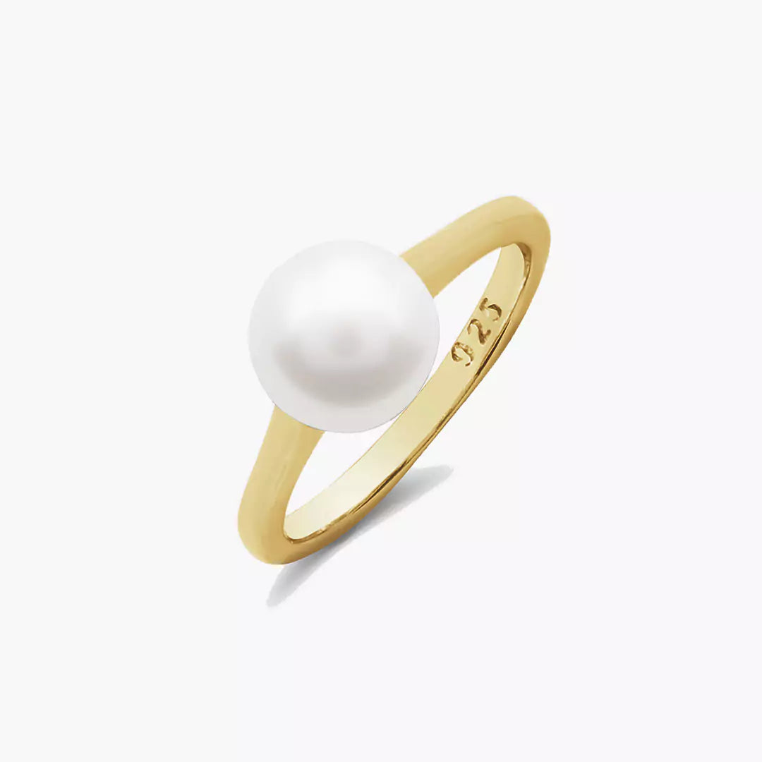 Sleek Pearl Ring