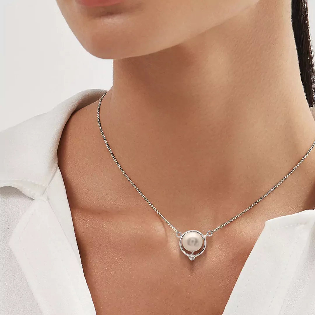 Solitaire Grace Necklace