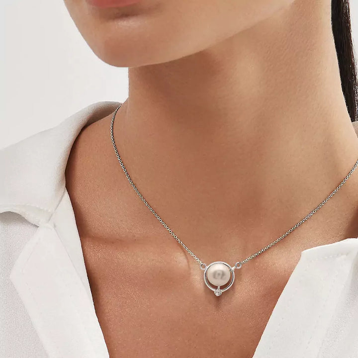 Solitaire Grace Necklace