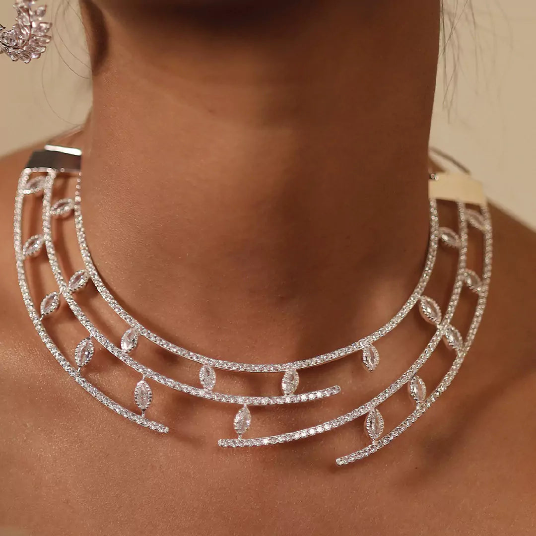 Tethered Choker