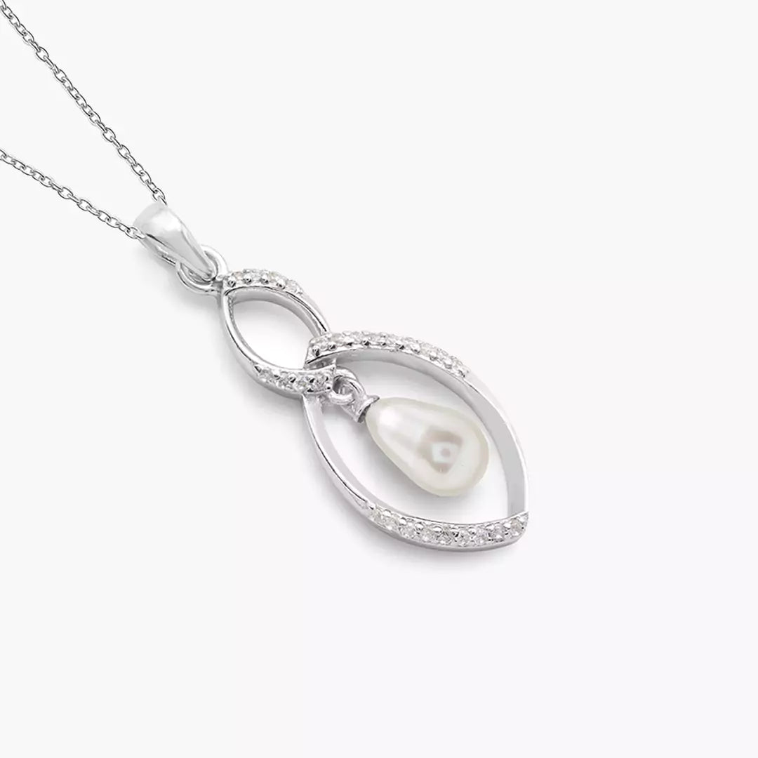Twisty Twilight Pearl Necklace