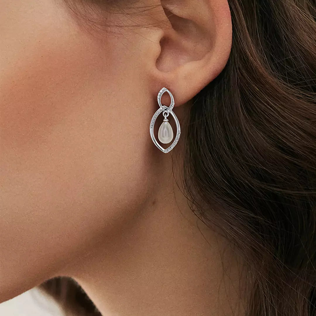 Twisty Twilight Pearl Earrings