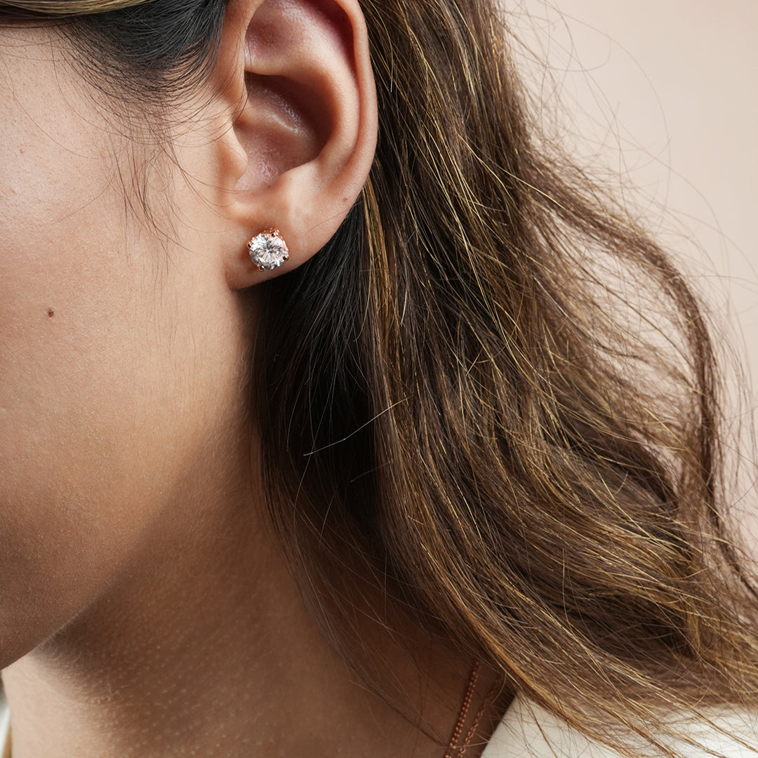 Vintage Solitaire Studs